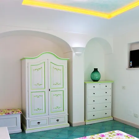 Le Contrade By Sosore Homes -amalfi Coast Furore
